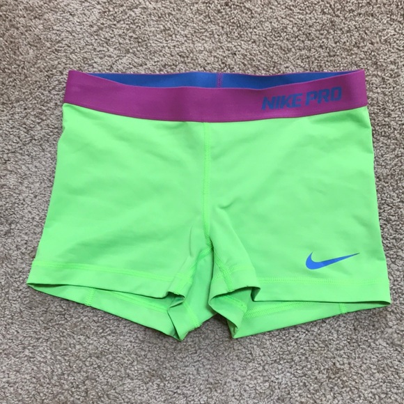 black and neon green nike shorts